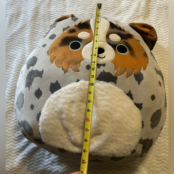 20” squishmallow - Picture 1 of 3